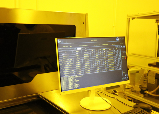 खरीदें Gerber274x फ़ाइल प्रारूप लेजर डिजिटल इमेजिंग उपकरण 20/20μM लाइन चौड़ाई/लाइन रिक्ति ऑनलाइन निर्माण